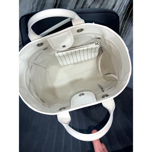 Chanel 23P Deauville White Ecru Black Stripe Large Shopping 30cm Handle Tote Bag - Picture 8 of 10